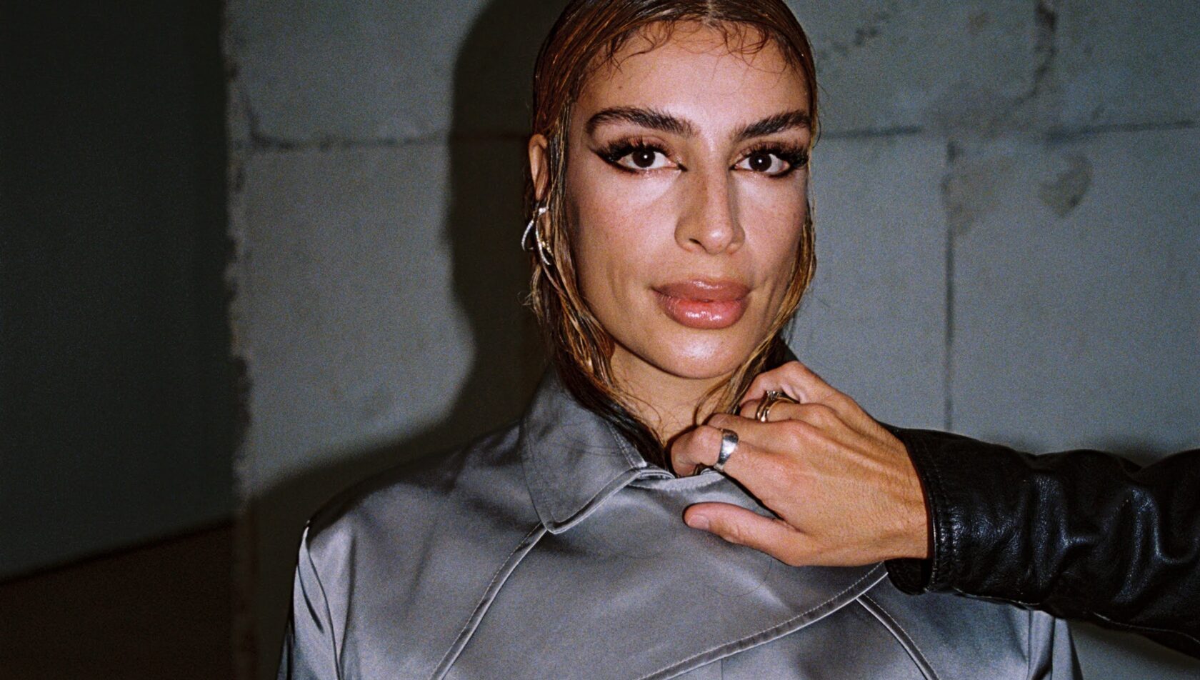 Heliot Emil – “Solitary Uniform”